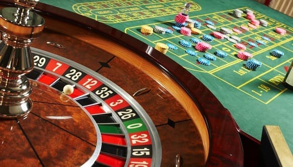 European vs. American Roulette 1 roulette